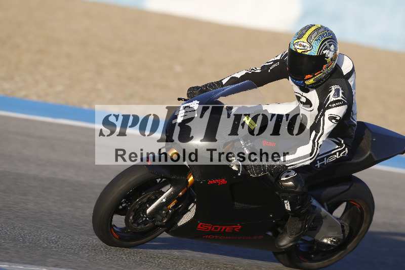 /Archiv-2024/02 29.01.-02.02.2024 Moto Center Thun Jerez/Gruppe gruen-green/134